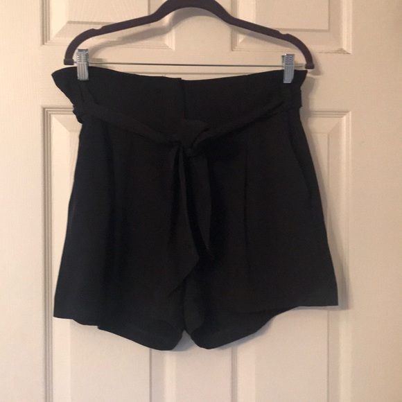 Dynamite paper bag shorts